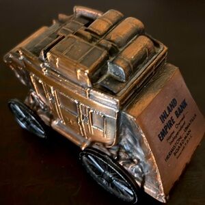Stagecoach Copper Coin Bank Chicago Vintage 1974